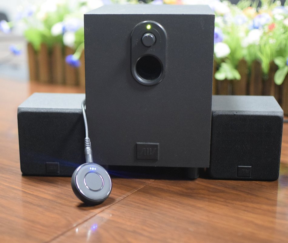 Willful Bluetooth Receiver- Wireless Audio Adapter HiFi Music Streaming Receiver with 3.5 mm Stereo Output for... N14