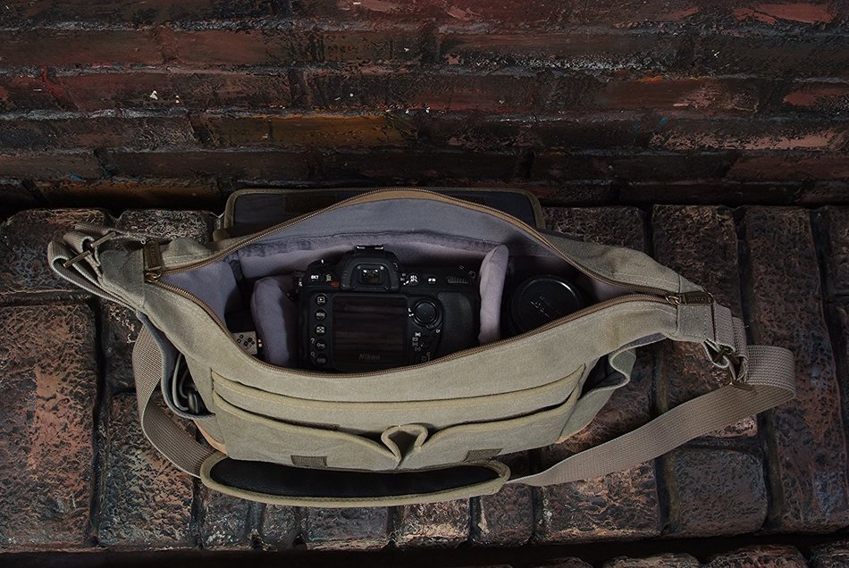 Matin Balade-300 Camera Shoulder Bag Charcoal