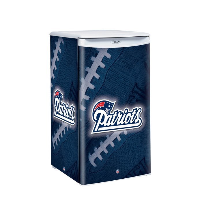 Boelter Brands NFL Counter Top Height Refrigerator N4
