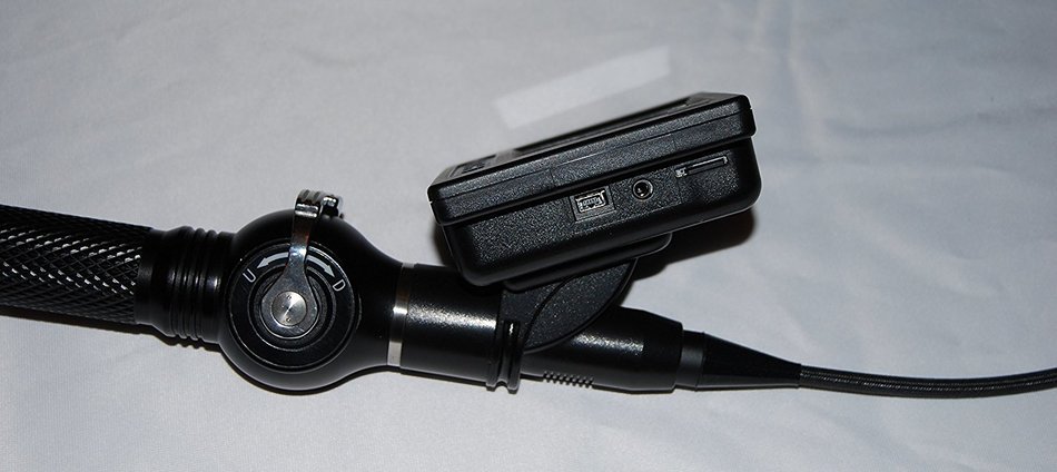 Vividia VA-600 High Definition Video Borescope System Videoscope with 4-way 6mm Articulating Camera Probe and... N4