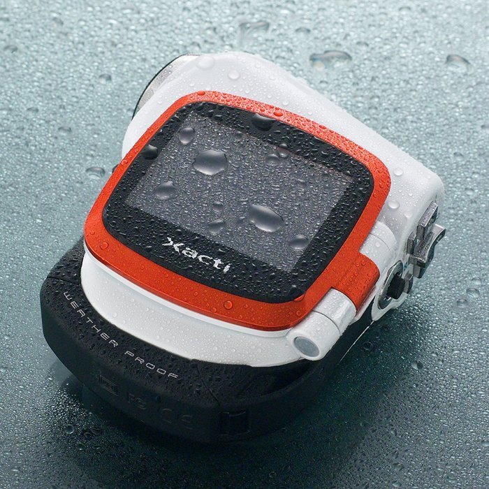 Sanyo Xacti VPC-CA6OR 6MP MPEG4 Weatherproof Digital Camcorder w/5x Optical Zoom (Discontinued by Manufacturer) N4