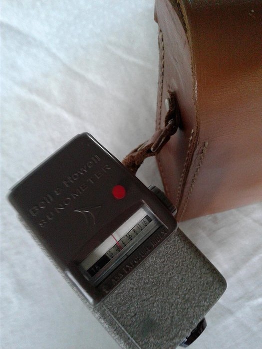 Bell & Howell movie camera 8mm With leather case N2