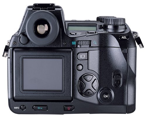 Olympus E-10 4MP Digital Camera w/ 4x Optical Zoom (Discontinued by Manufacturer)