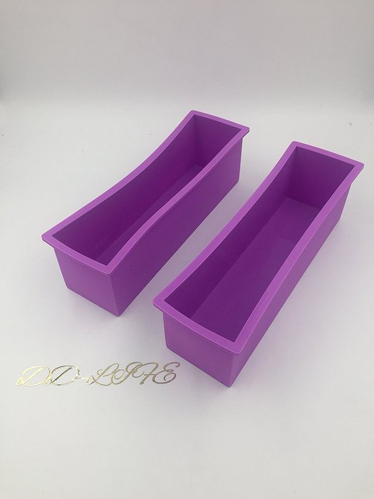 9*4-inch Large Silicone Mold/Loaf Pan for Soap and Bread - 1 PC