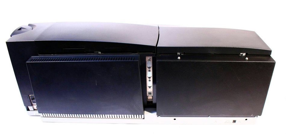 Fargo 91800 DTC 550 Color Dye-Sublimation/Thermal Resin ID Card Printer-Duplex with Lamination (USB) 300DPI N4