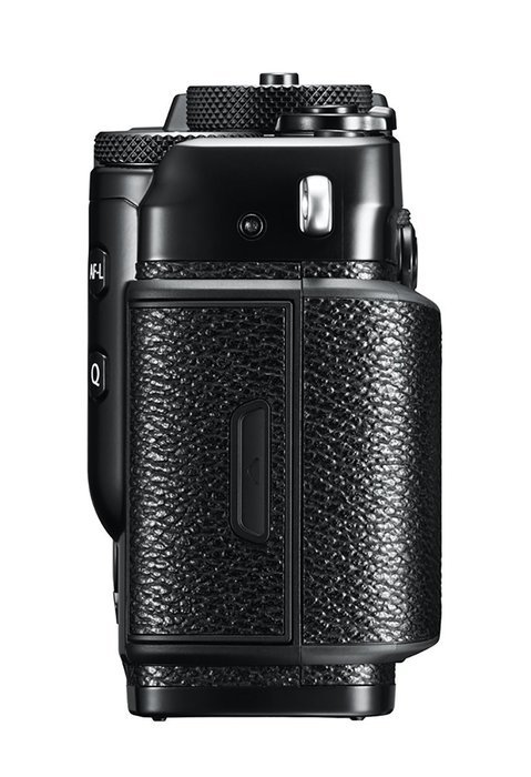 Fujifilm X-Pro2 (Body) + Fujinon XF35mm F2 R WR (Black)