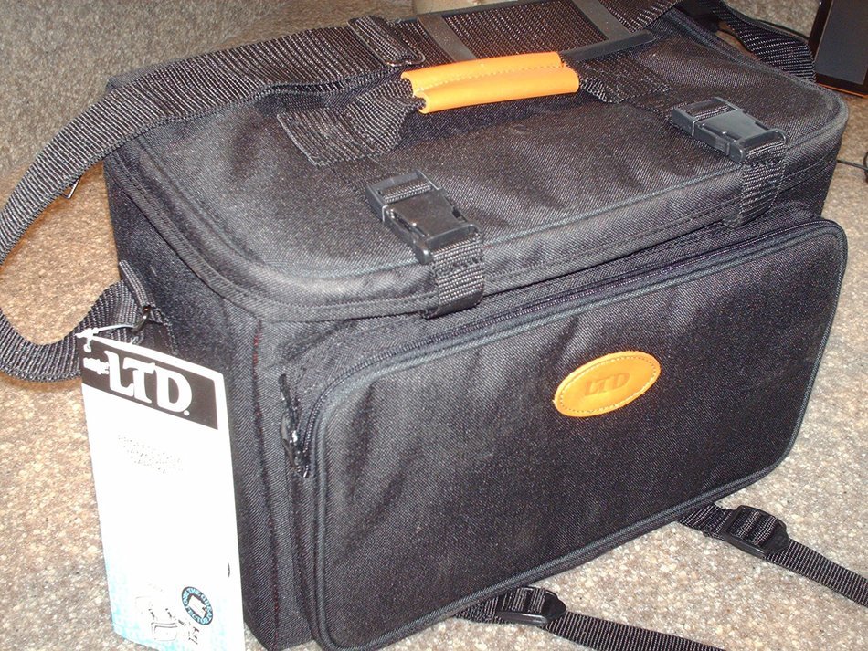 Coastar LTD Professional Camcorder / Camera Carry All Case N2