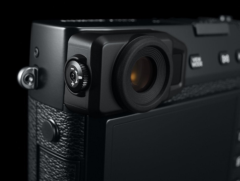 Fujifilm X-Pro2 (Body) + Fujinon XF35mm F2 R WR (Black) N8