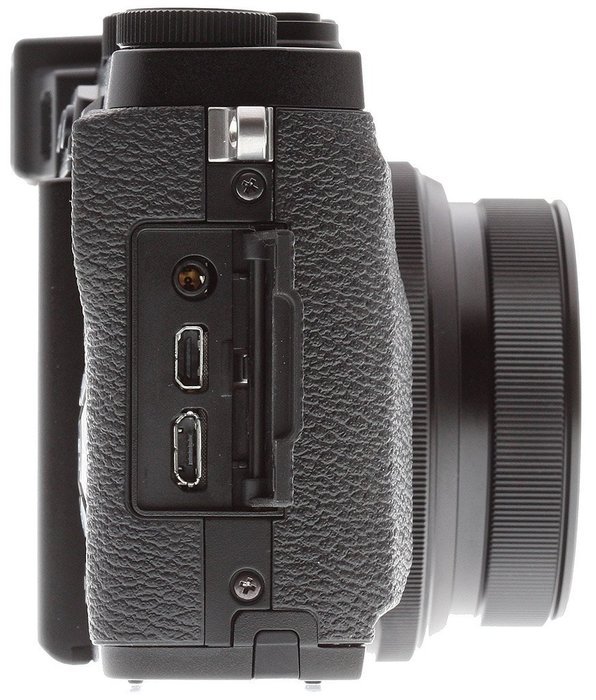 Fujifilm X30 12 MP Digital Camera with 3.0-Inch LCD (Black) (Certified Refurbished)