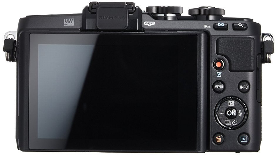 Olympus E-PL7 16MP Mirrorless Digital Camera with 3-Inch LCD with EZ Double Zoom Kit 12-42mm f/3.5-5.6 + 40-150mm... N38