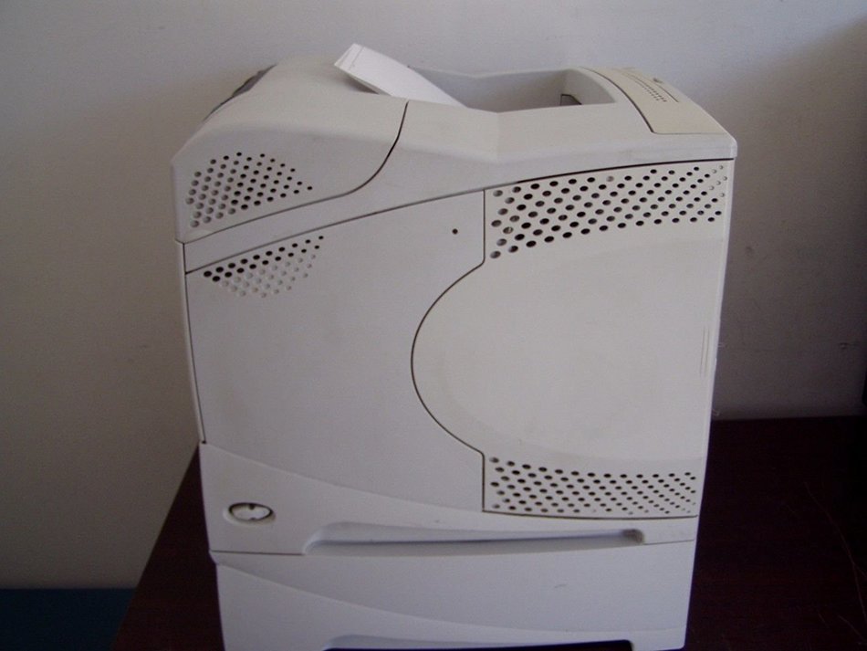 HP LaserJet 4250dtn - printer - B/W - laser ( Q5403A#203 ) N7