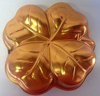 Copper Four-Leaf Jell-O / Cake Pan