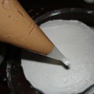 Small Disposable Hassle-Free Piping Bags for Desserts &amp; Pastries (50 PCS/Pack)