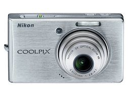 Nikon Coolpix S500 7MP Digital Camera with 3x Optical Vibration Reduction Zoom N9