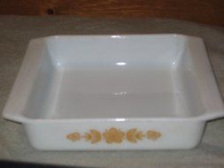 Vintage Pyrex Butterfly Gold Glass Square 8x8x2 Inch Cake Baking Pan