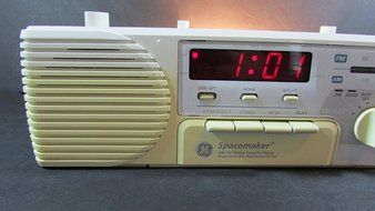 Vintage Black &amp; Decker Spacemaker Under Counter AM FM Radio Cassette Player N2