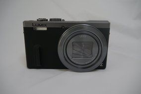 Panasonic Digital Camera Lumix TZ60 DMC-TZ60, Japanese Menu Language [Japan Import]