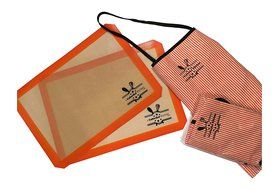 2 Kid&#039;s Colorful Orange and White Striped Aprons, plus 2 Professional Silicone Baking Mats-easy Clean Up, and...