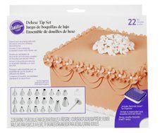 Wilton 2104-2531 Deluxe Decorating Tip Set