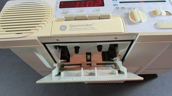 Vintage Black &amp; Decker Spacemaker Under Counter AM FM Radio Cassette Player N7