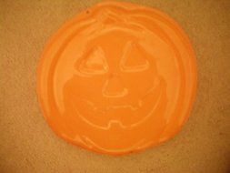 Wilton Halloween Jack-o-Lantern Pumpkin Cake Pan