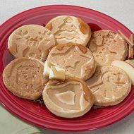 Nordic Ware Holiday Pancake Pan N4