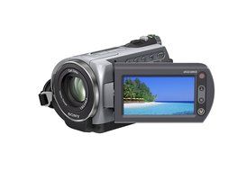 Sony DCR-SR82 1MP 60GB Hard Disk Drive Handycam Camcorder with 25x Optical Zoom (Handycam Station Included) N8