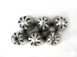 NEW 17 pcs/set Russian Icing Stainless Steel Nozzles Tips Set for Pastry Cake Cupcake Fondant Baking - 6 Sphere... N2