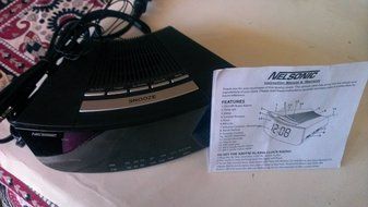 Nelsonic Radio Alarm Clock Mp3 Ready