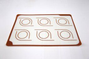 Homankit Silicone Baking Mat for Macarons, Set of 2 Quarter Sheet (7 7/8" x 11 2/5"), Non Stick Cookie Sheets N4