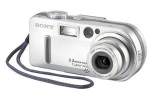 Sony DSCP7 Cyber-shot 3.2MP Digital Camera w/ 3x Optical Zoom N4