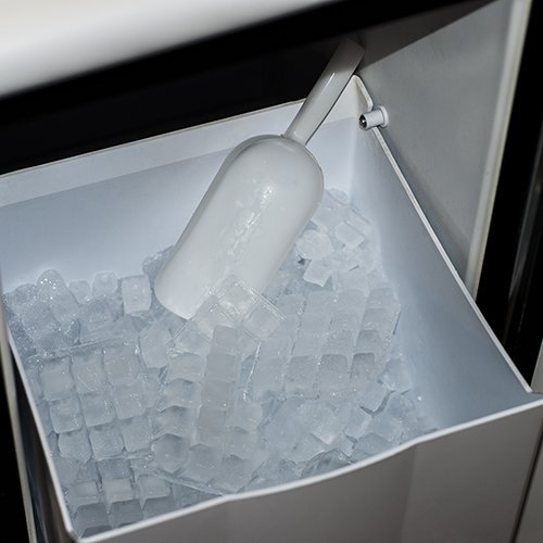 Edgestar 148 Can Stainless Steel Beverage Cooler & 45lb Stainless Steel Clear Icemaker N4