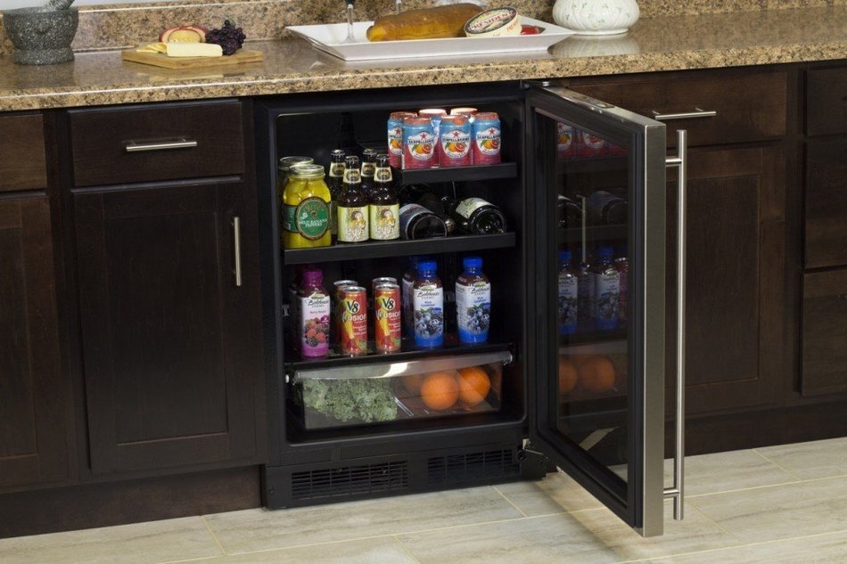 AGA Marvel ML24BRG2RS Beverage Refrigerator with Crisper, Right Hinge Stainless Steel Frame Glass Door, 24-Inch