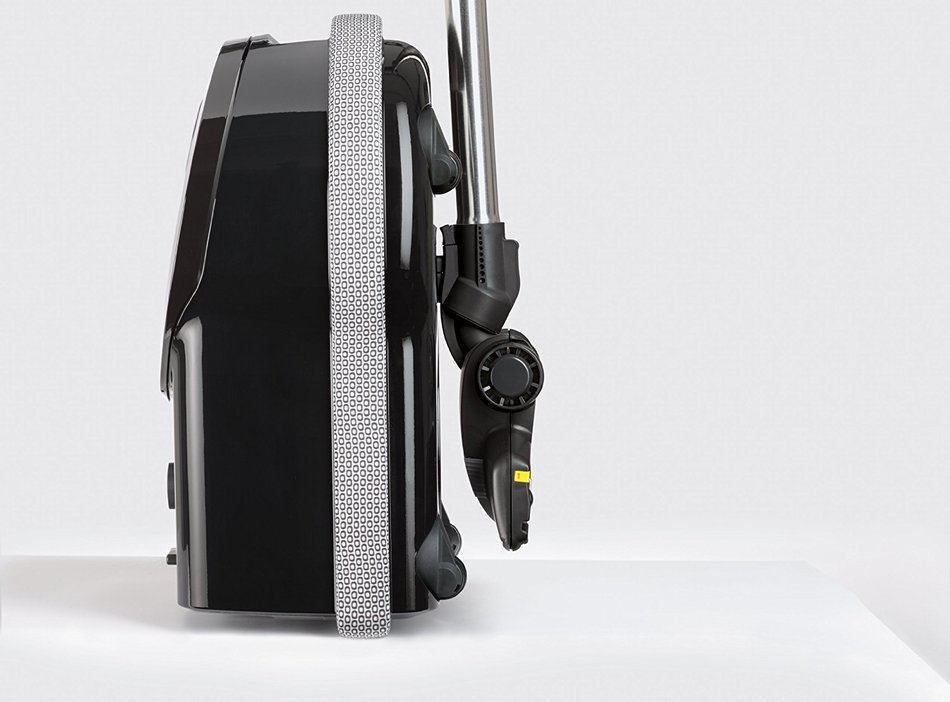 SEBO 90640AM Airbelt D4 Premium Canister Vacuum with ET-1 Powerhead, Black