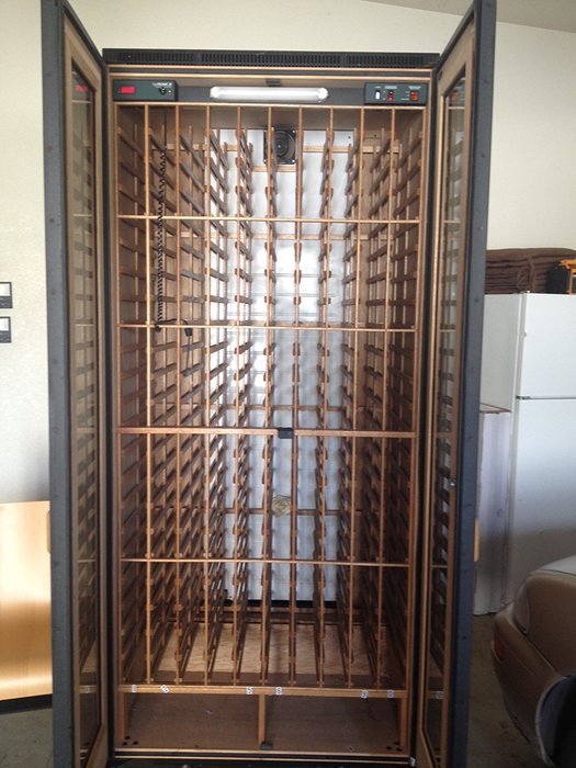 240 Bottle Free Standing Wine Cellar N3