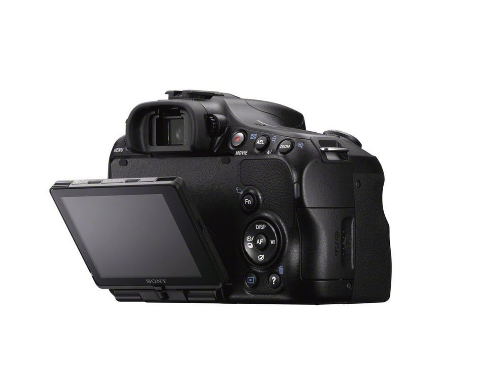 Sony Alpha SLT-A57M 16.1 MP Exmor APS HD CMOS Sensor DSLR with Translucent Mirror Technology and 18-135mm Lens N19