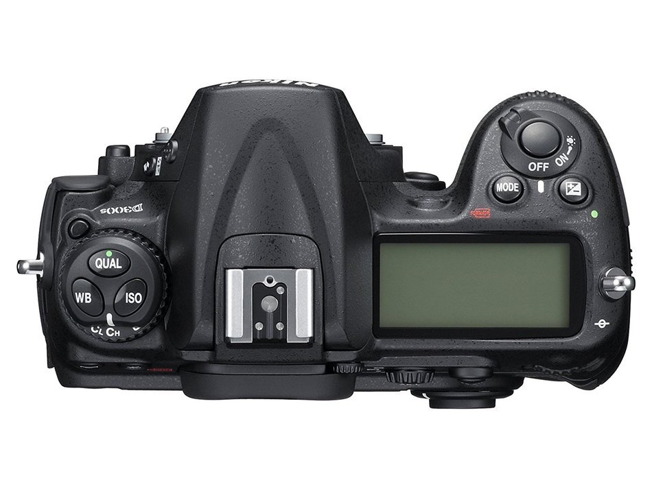 Nikon D300s 12.3MP CMOS Digital SLR Camera with AF-S DX NIKKOR 18-200mm f/3.5-5.6G ED VR II Lens N7
