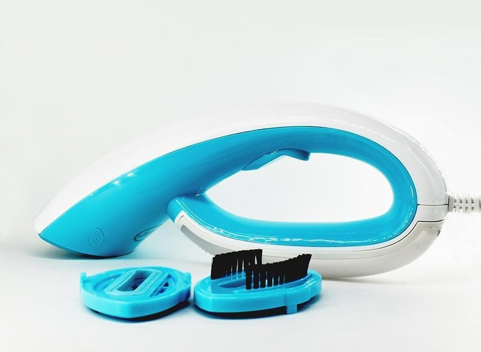 niceEshop(TM) Travel Garment Steamer Mini Handheld Portable Clothes Ironing Steamer Handy Vapor Steamer with Fabric... N12