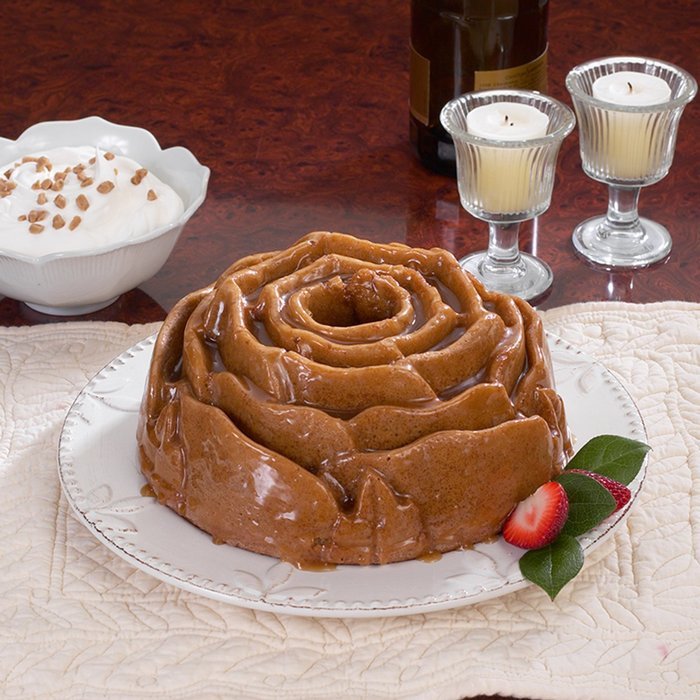 Nordic Ware Platinum Rose Cast Aluminum Bundt Pan N3