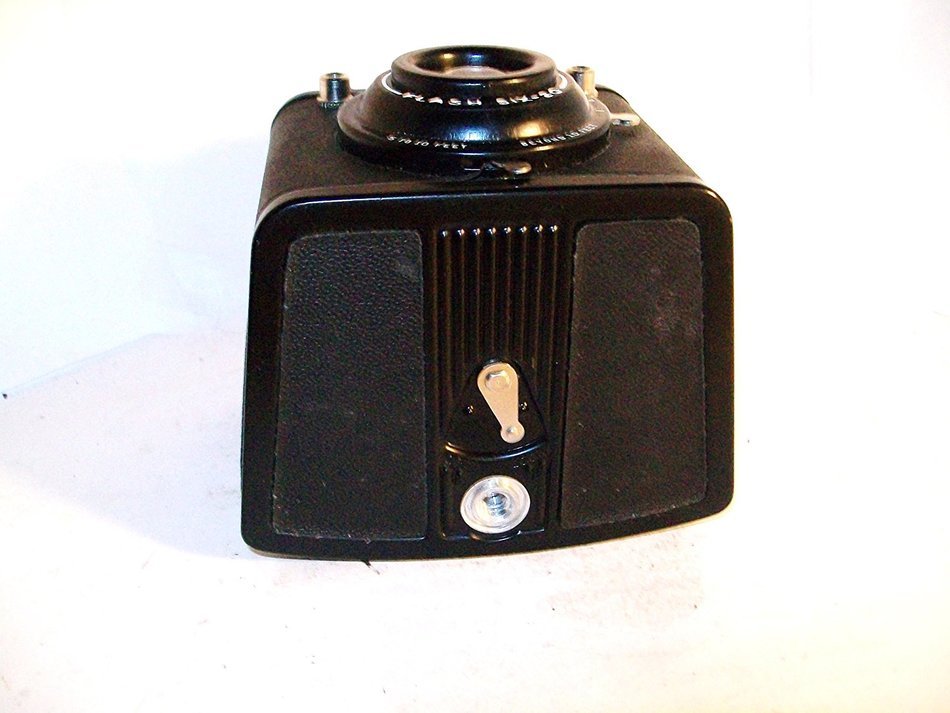 Vintage Kodak Brownie Flash Six-20 Box Camera N5