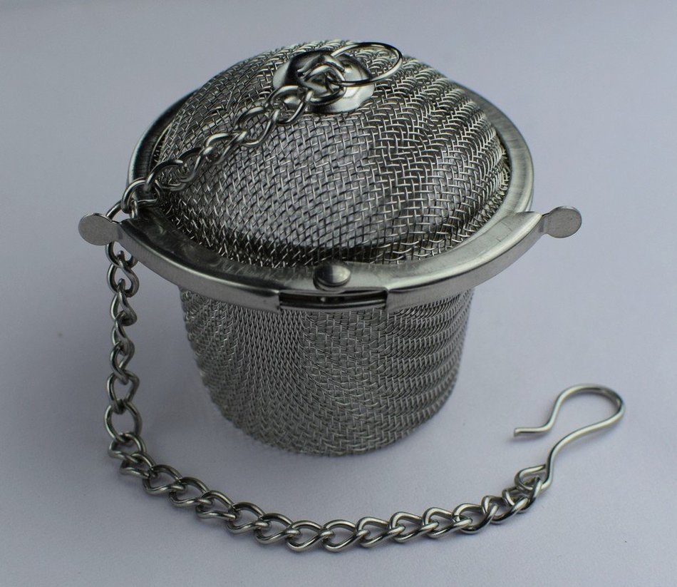 Loose Leaf Tea Infuser - Mesh Balls - Stainless Steel Strainer / Diffuser for Tea, Coffee, Herbs or for any Steeping