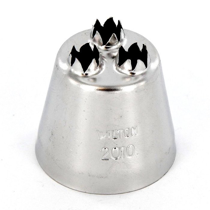 Wilton 402-2010 Triple Star Decorating Tip