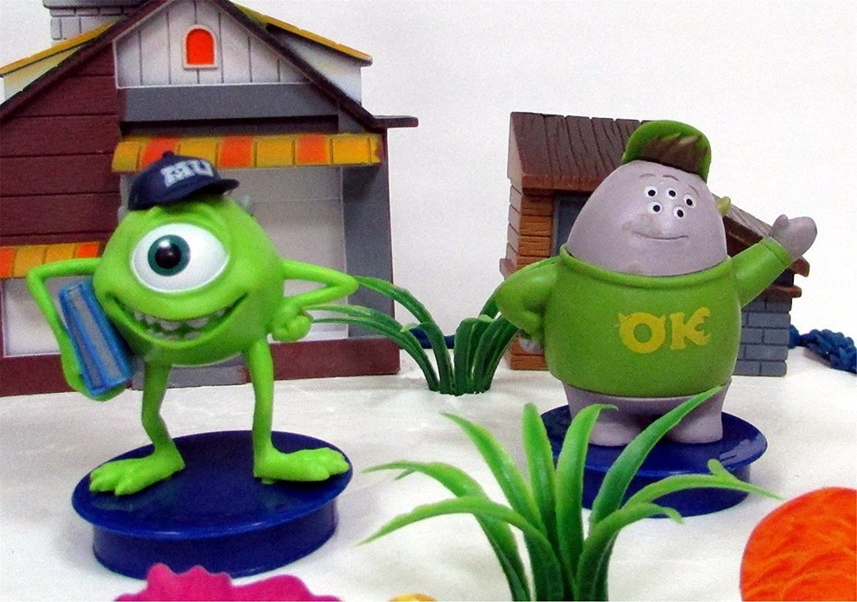MONSTERS UNIVERSITY 12 Piece Birthday Cake Topper Set Featuring Monsters University Figures and Themed Decorative... N2