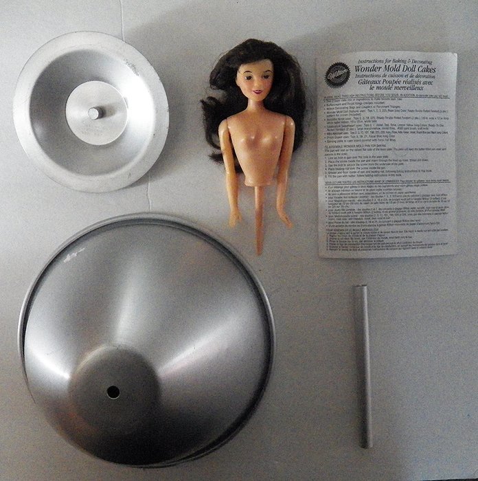 Wonder Mold Doll Cake Pan 9" x 9" x 6" N2