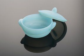 LIFE VIP Silicone Snack Food Feeding Bowls / Toddler Dishes(size:130*106*75mm) (Green) N4