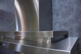 CAVALIERE 36" Wall Mounted Stainless Steel Kitchen Range Hood 900 CFM SV218Q2-36 N2