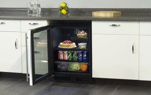 Marvel MA24BRG3RS ADA Beverage Refrigerator with MaxStore Crisper, Door with Lock, 24-Inch, Stainless Steel