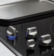 GE Cafe CP9536SJSS 36" Built-in Electric Cooktop with Five Elements Knob Controls Stainless Steel Clad Aluminum... N6