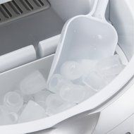 Della Portable Ice Maker Easy-Touch Buttons 26lb Per Day Countertop Machine 3 Selectable Cube Sizes -Silver N9