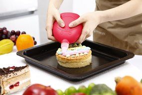 Silicone Macaron Decorative Pot Cream Miller ,tanglinasa Pastry Cream Decorating Pen Cupcake Decorated Cream Bakery... N6